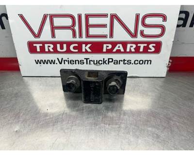BETTS HD B1732 BRACKET - MUDFLAP MOUNT 
