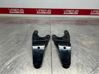 Watson & Chalin Bracket