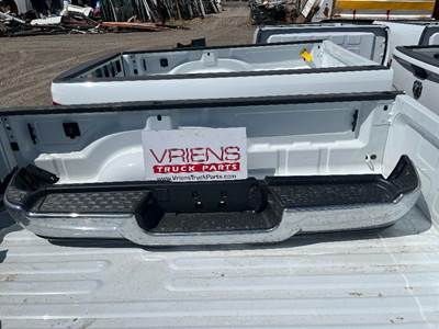 Dodge Ram 2500 Rear Bumper for a Dodge RAM 2500 / RAM 3500