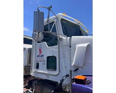 Kenworth T800 Cab Assembly