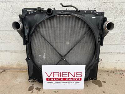 Peterbilt 579 Cooling Assembly