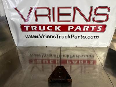 Kenworth T800 Crossmember