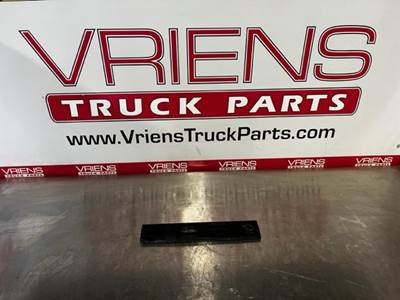 Kenworth T800 Crossmember