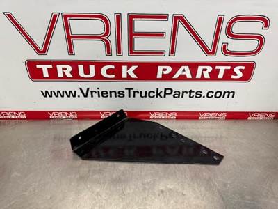 Kenworth T800 Right Crossmember