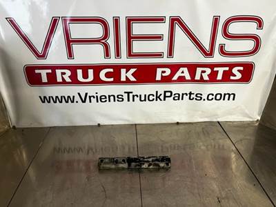 Peterbilt 379 Crossmember