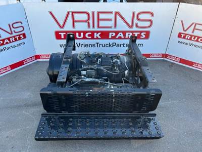 FREIGHTLINER M2 DPF, LOW MILES, NOT FOR SALE IN CALIFORNIA