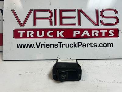 Paccar Dashboard Switch