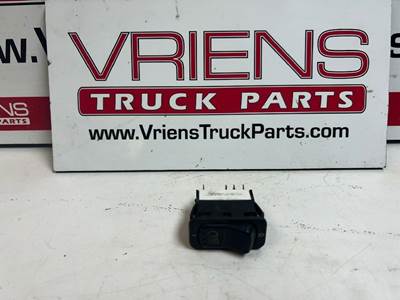 Paccar Dashboard Switch