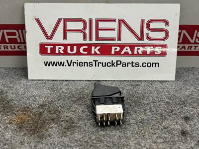Paccar Dashboard Switch