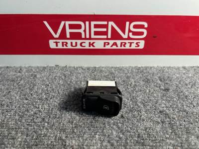 Paccar Dashboard Switch