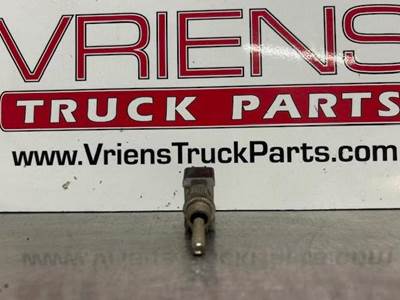 E-60272 SWITCH-TOGGLE