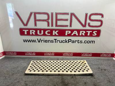 Kenworth Deck Plate / Catwalk