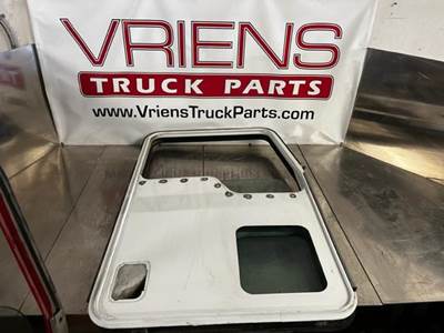 Kenworth T600 Front Door Assembly