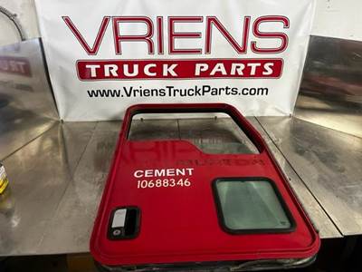 Kenworth T600 Front Door Assembly