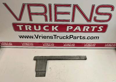 R70-6012 CHANNEL-WINDOW LIFT 379E CRS LH
NO RUBBER FOR CHANNEL