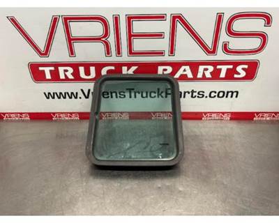 KENWORTH R44-1072 GLASS-WINDOW PEEPER TINTED