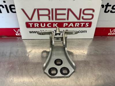 Kenworth T680 Door Hinge