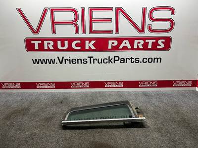 Peterbilt Right Door Vent Glass