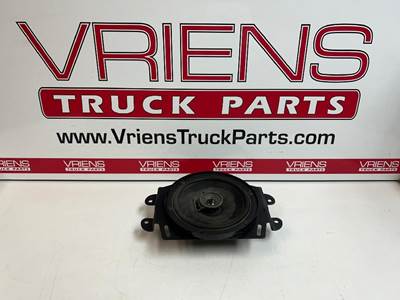 3810442C1 SPEAKER RAD 6.5" 4 OHM 15W RMS
SUPERSEDES 3598692C1, 3810442C2