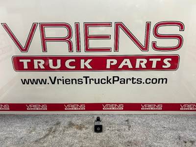 International Engine Part