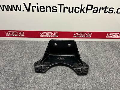 Caterpillar 3176 Engine Mount