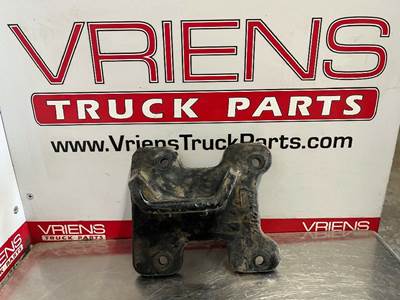 Caterpillar C15 Left Engine Mount for a Kenworth