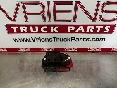 Cummins ISX Left Engine Mount for a Peterbilt