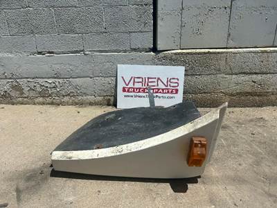 Freightliner Fender Extension