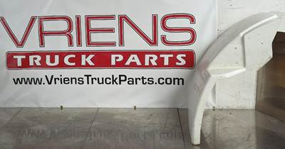 Kenworth T800 Flat Glass Internal Air Cleaner Fender Extension