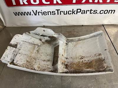 Kenworth T800 Fender Extension