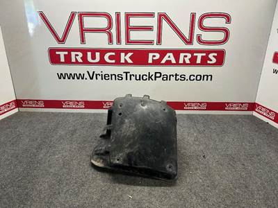 Freightliner Fender