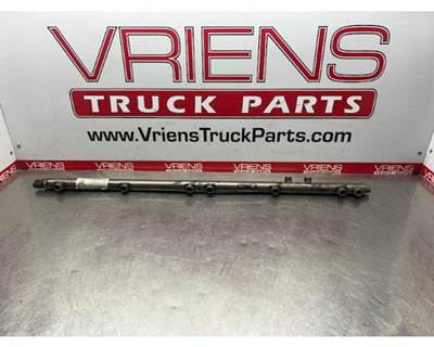 BOSCH 0 445 226 121 FUEL INJECTOR RAIL 
DETROIT DIESEL OEM # A 472 078 0 45 