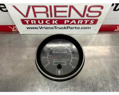 Used Kenworth Speedometer Gauge, Part # Q43-1019-2