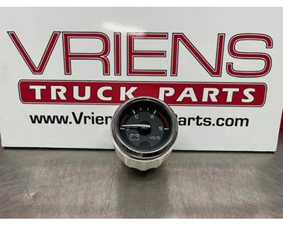 Peterbilt Gauge Kit Voltmeter, Part # Q43-6066-301CK Q43-6001-301C