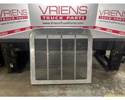 Used Peterbilt 389 Crown-Hood, Part # L29-6081M01
