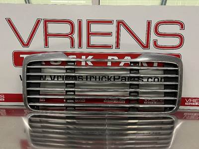 Freightliner M2 112 Grille