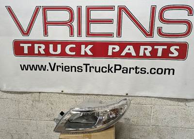 NEW AFTERMARKET HEADLIGHT FITTING 1300, 3200, 3300, 4100, 4200, 4300, 4400