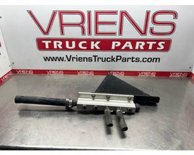 Freightliner Heater Manifold Bracket & Manifold, Part # A05-28770-000 / 05-31190-000