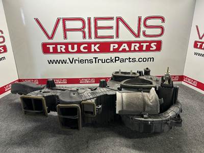 Kenworth T680 Heater Assembly