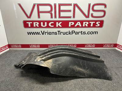 Freightliner FLCC Inner Fender