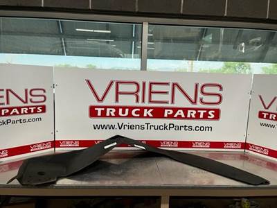 Kenworth W900 Inner Fender