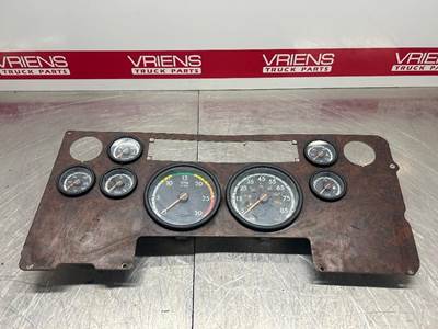 Freightliner Instrument Panel Cluster