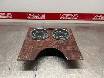 International Instrument Panel Cluster