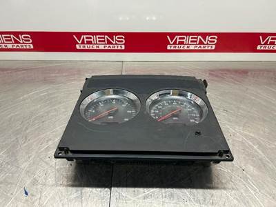 Kenworth T800 Instrument Panel Cluster