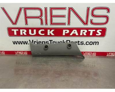 Used Kenworth Right Trim A-Pillar, Dark Gray, Part # S60-1618-105R