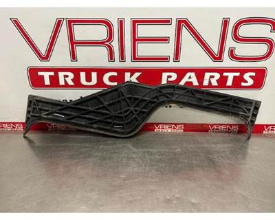 Used Kenworth Left Inner Door Sill, Part # R39-1073