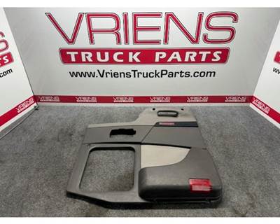 Kenworth Right Door Trim Assembly, Part # S60-1288-121510