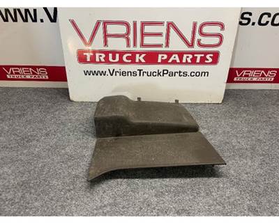 Kenworth Lower B-Pillar Cover, Part # S22-1189-200