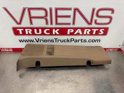 S60-1482-0001652 TRIM - B PILLAR, LWR