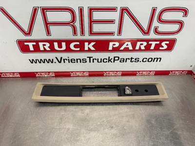 S60-1334-10632KR TRIM-HEADER BEZEL LT TAN